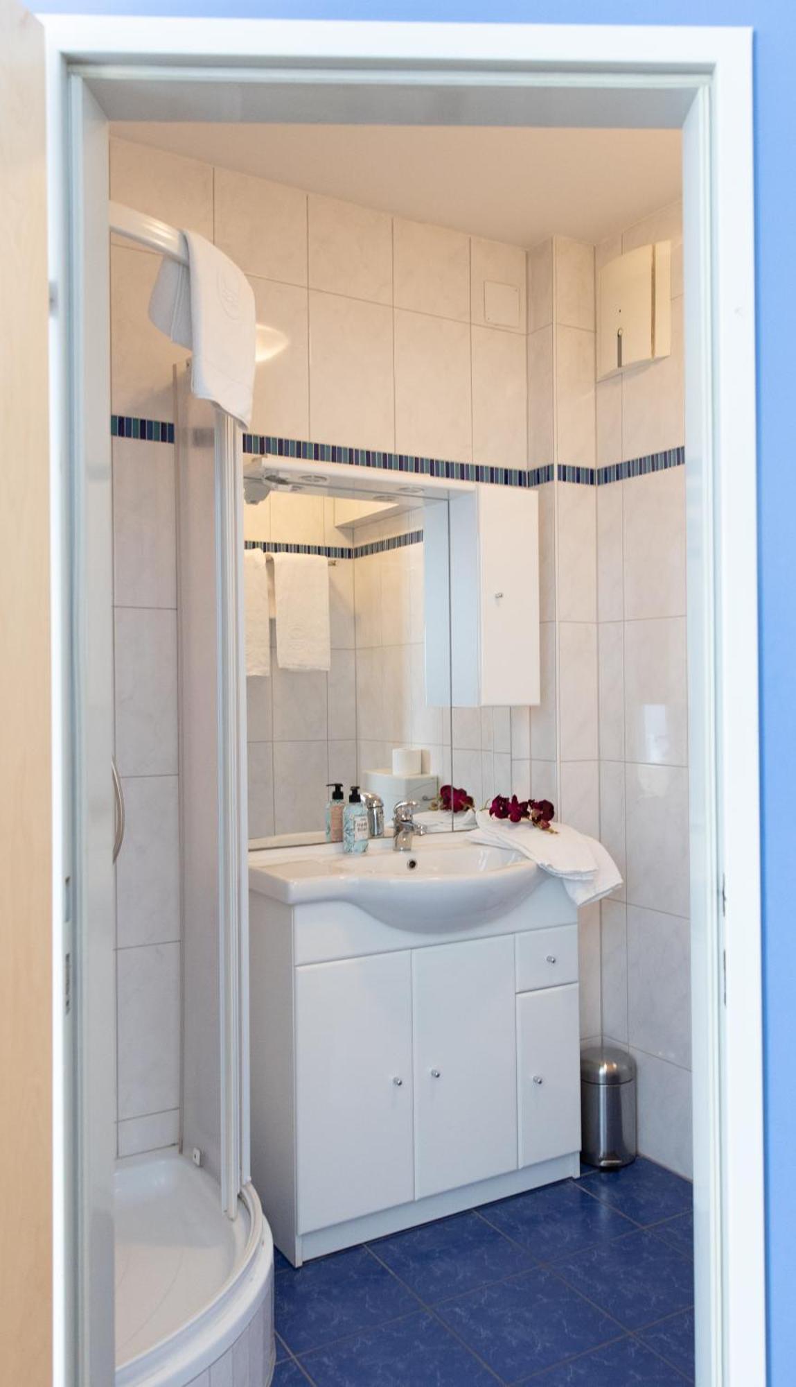 Wohlfuehlwelt Riegler Bed & Breakfast Allentsteig Luaran gambar